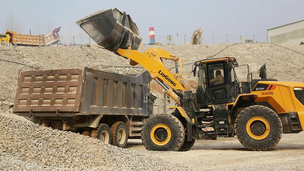 Máy Xúc Lật LiuGong CLG870H Gầu 4.2m3 - Giải Pháp Tối Ưu Cho Công Trình Nặng